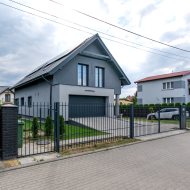 Dom na sprzedaż