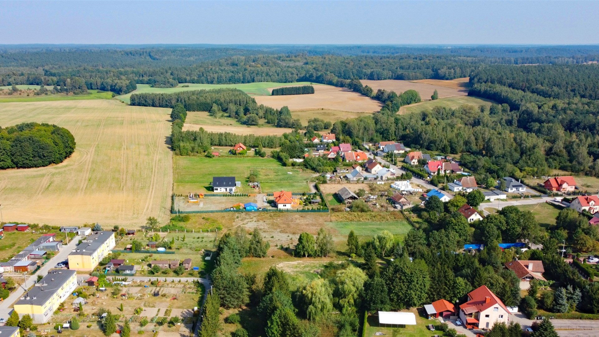 Działka na sprzedaż