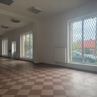 Lokal na sprzedaż