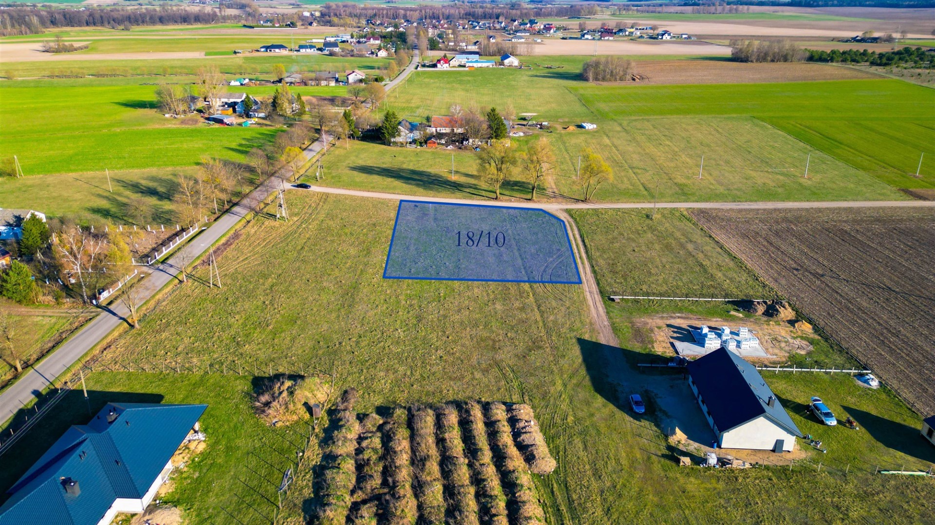 Działka na sprzedaż