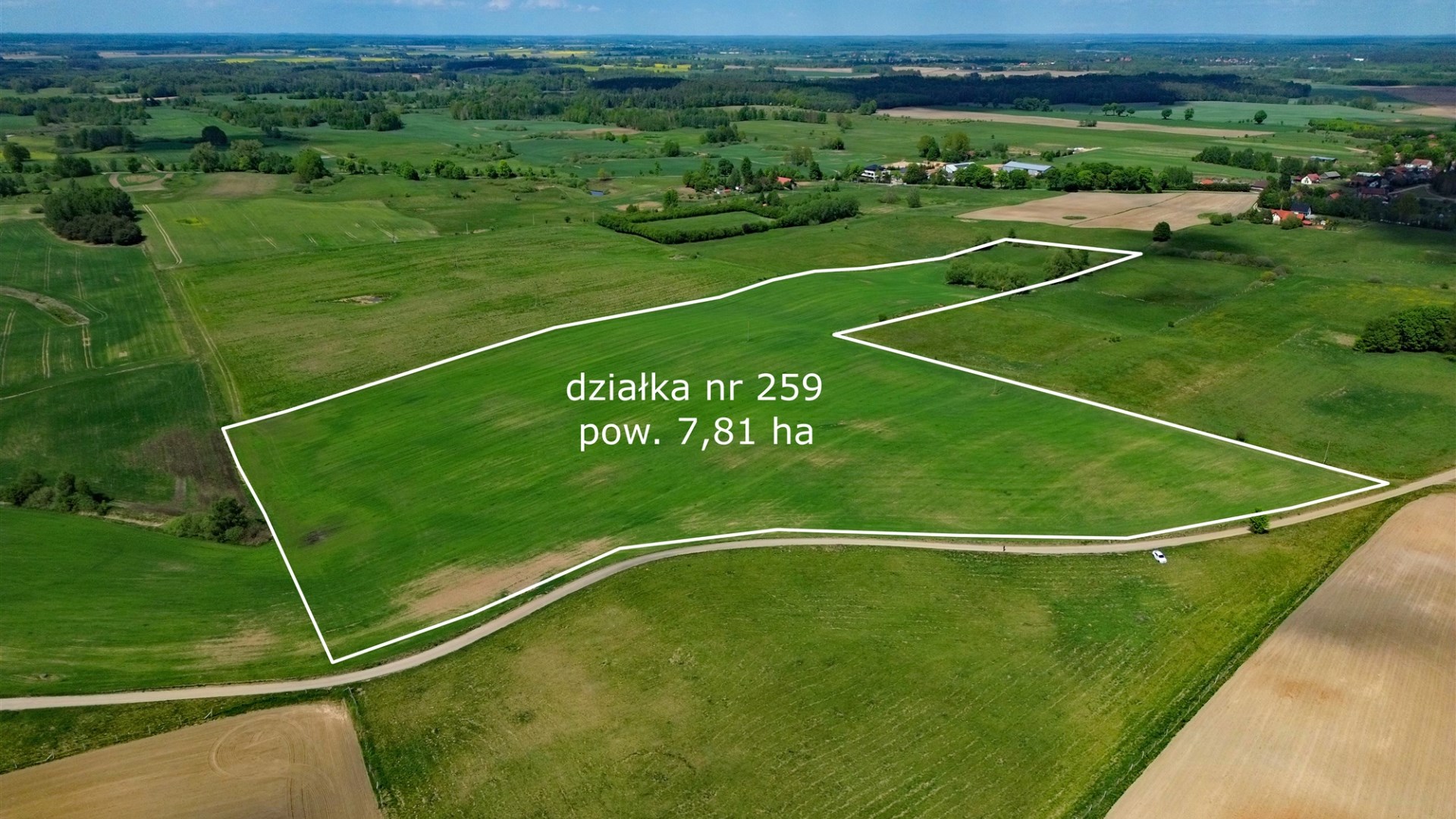 Działka na sprzedaż