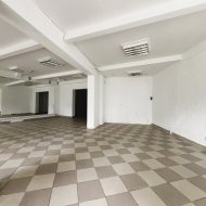 Lokal na sprzedaż