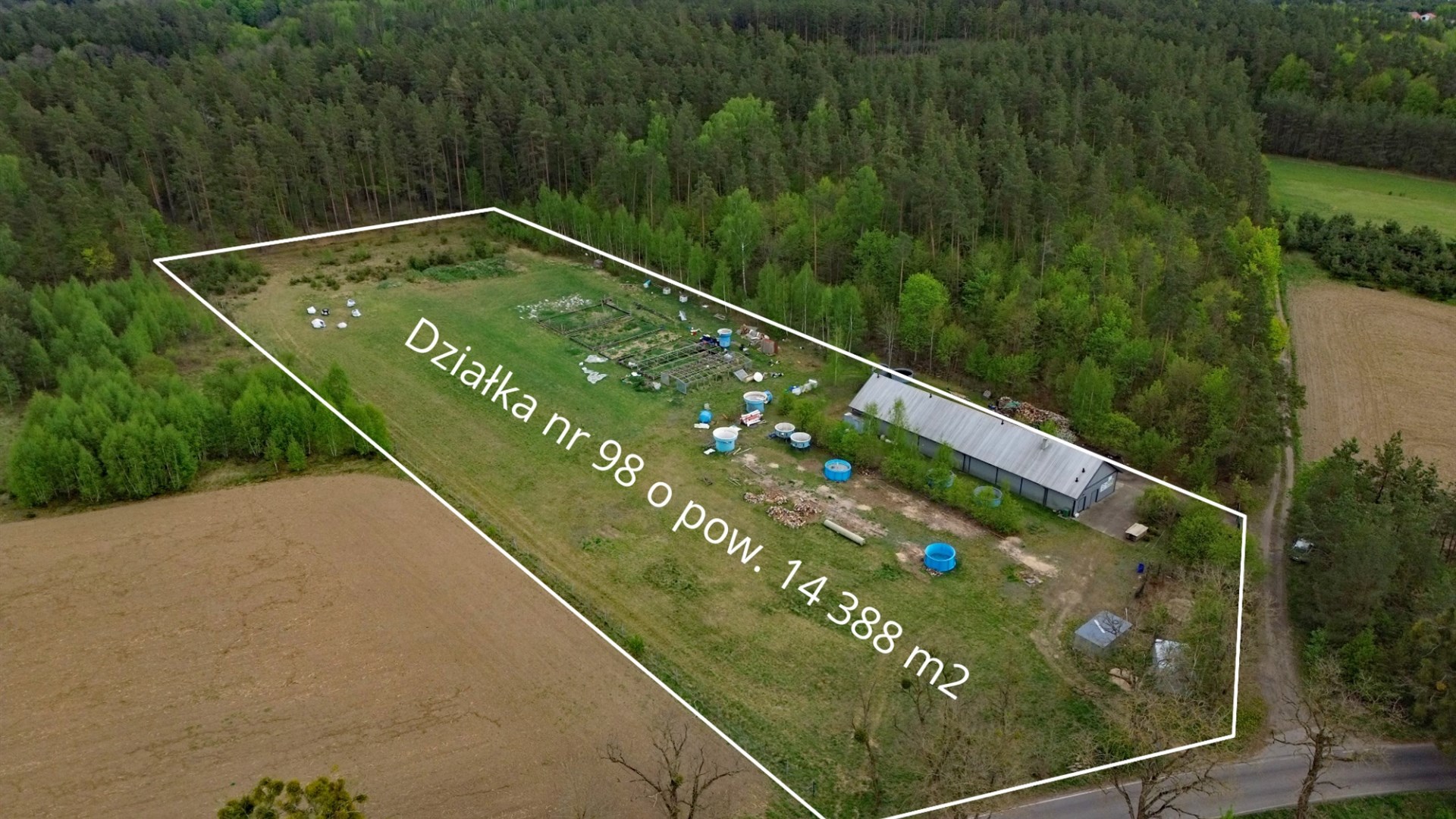 Działka na sprzedaż