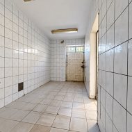 Lokal na sprzedaż