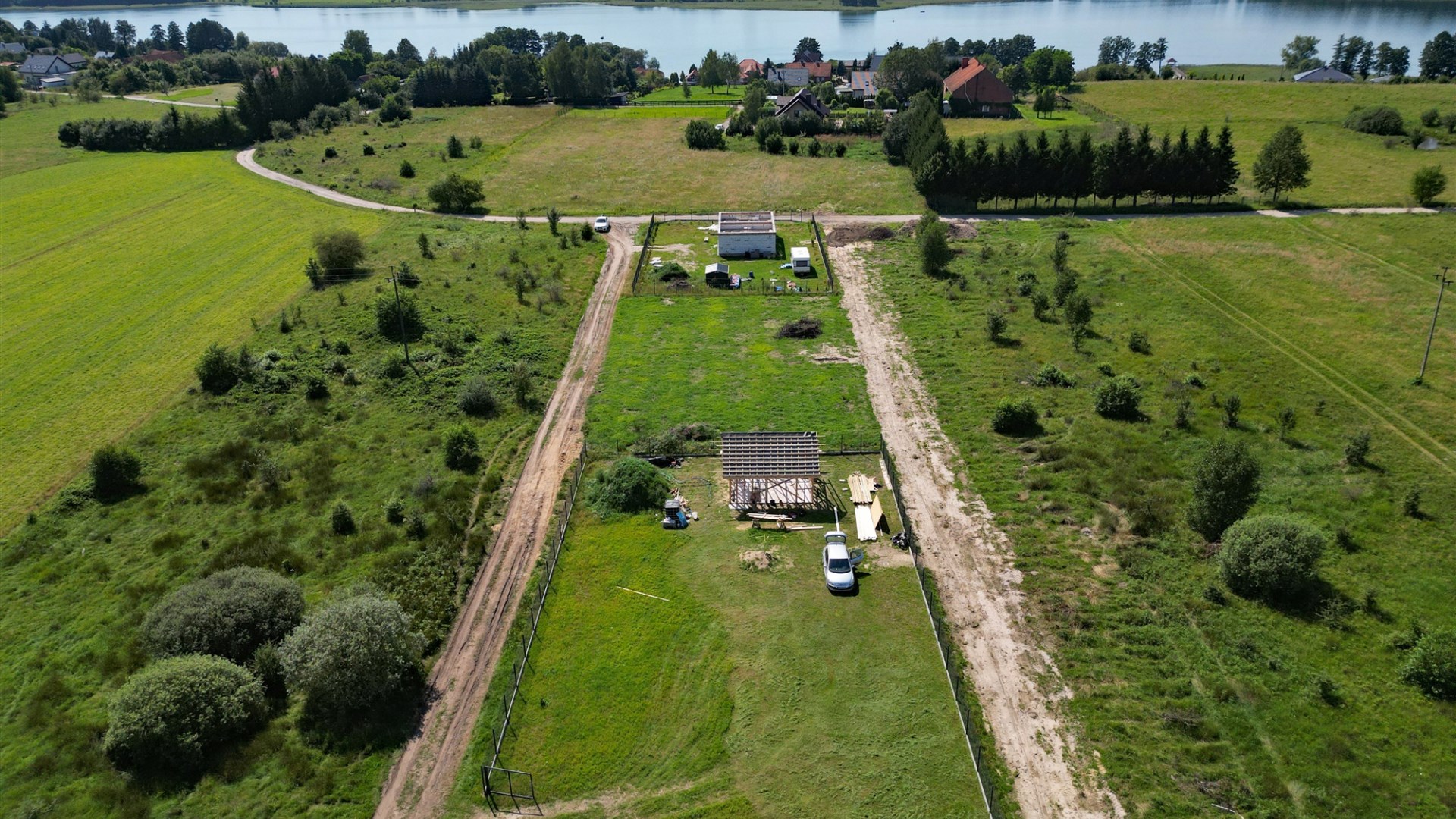Działka na sprzedaż